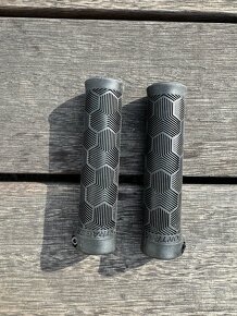 Riditka MTB Bontrager, nova, 31,8mm, 750mm - 3