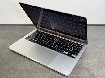 MacBook Pro 13'' 2020 / M1 / 16GB / 512GB SSD / Space Gray - 3