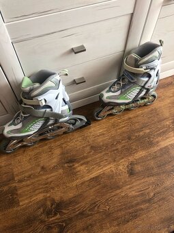 Kolečkové in-line brusle Rollerblade 80 málo používané - 3