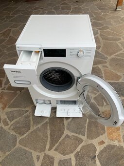 Pračka Miele WWH86 - 3
