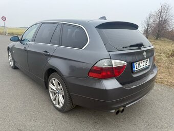 BMW 330 XD - 3