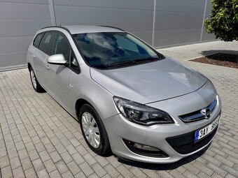 Opel Astra J 1.7 CDTI,96KW Sports Tourer - 3