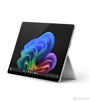 Microsoft Surface Pro 11 | 13" Copilot+PC | 2 roky záruka - 3