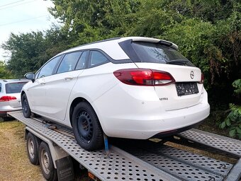 Opel Astra model K 2018 - 3