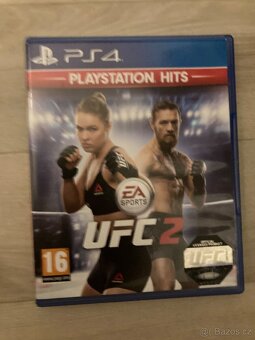 PS4 pro - 3