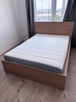 Postel ikea MALM 140 cm - 3