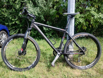 Zachovalé horské kolo Cube LTD PRO, rám 18“ - 3
