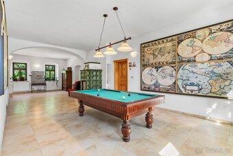 Prodej zavedeného penzionu s restaurací a velkým bytem - 3