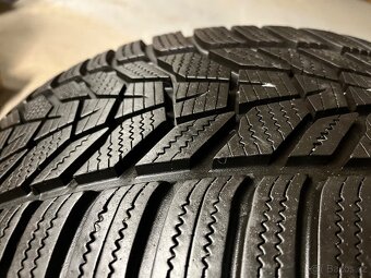 235/45 R19 Hankook Zánovní zimní pneu - 3