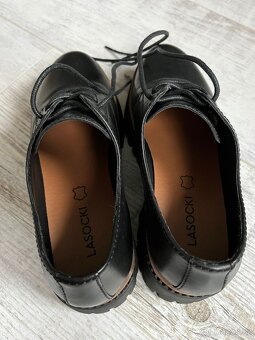 Dámské kožené polobotky Lasocki vel. 37 - 3