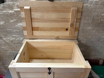 Dřevěná truhlička- dekorace - 3