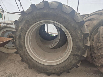 Dvojmontáže 620/70 R42 a kola 650/65 R42 - 3