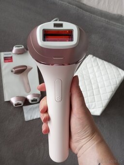 PHILIPS Lumea BRI958 - 3