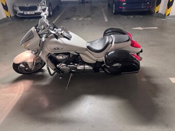 Suzuki Intruder M1800 R - 3