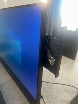 HP ProOne 440 G5 (23") - 3