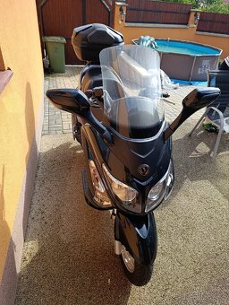 Skútr SYM300ievo - 3