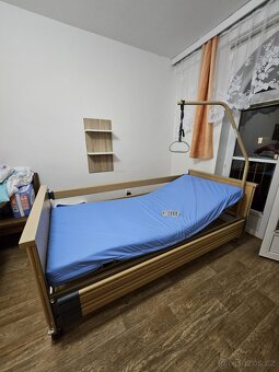 Elektrické polohovací lůžko - 3