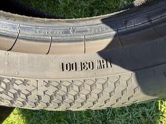 Continental WinterContact TS870P 235/50 R19 99 H - 3