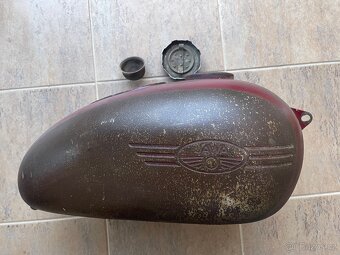 Jawa 250,350 - nádrž - 3