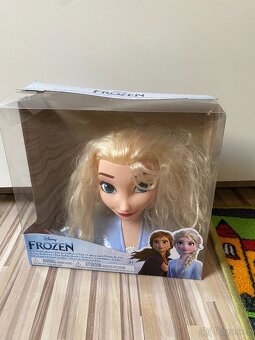 Česací hlava Elsa - 3