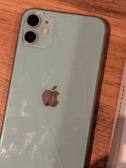 Apple iPhone 11 64GB - 3