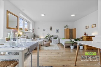 Prodej byty 1+kk, investiční byt 41 m2 - Uherské Hradiště - - 3