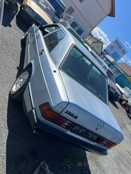Mercedes Benz W201 190d 1983 - 3