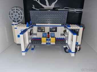 Lego mobilní policejní stanice - 7288 - 3