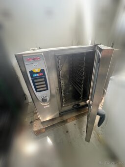 Profesionální konvektomat RATIONAL - 3
