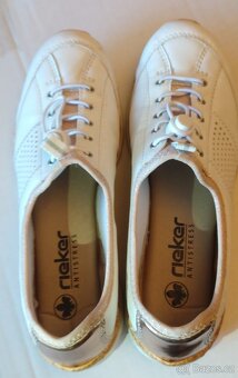 Dámské polobotky slip on Rieker 41 světlé - 3