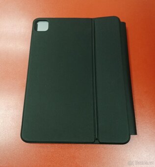 Pouzdro s klávesnicí pro Apple iPad záruka 3/2026 - 3