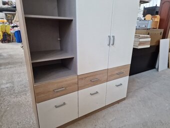 Skrin Šatní Lamino 52x137 výška 198 cm - 3