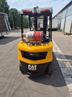 Caterpillar GP 25 N - 3