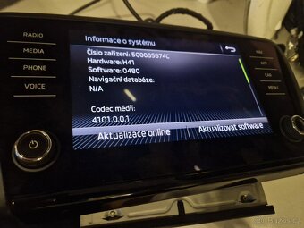MIB2 Škoda Amundsen s Carplay a Android Auto,DAB - 3