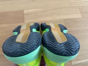 Prodám dětské sálové boty zn. Adidas - 3