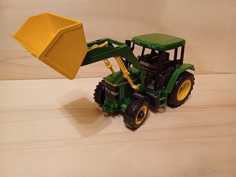 Traktor Bruder John Deere 6400 - 3