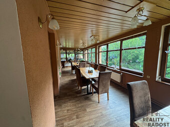 Pronájem zavedeného penzionu a restaurace - 3