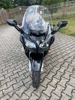 Yamaha FJR 1300 - 3