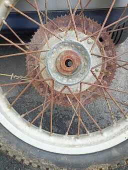 Čz motokros 250 Montreal čz 250 dvoulauf zadní kolo. - 3