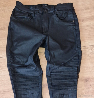 Úzké elastické kalhoty zn.Only vel.S - 3