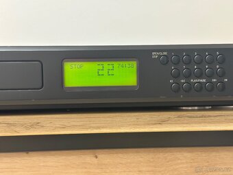 T + A CD 1000 AC ŠPIČKOVÝ CD PŘEHRÁVAČ - 3