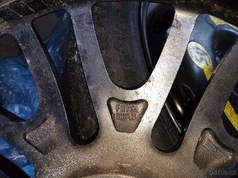 Ještě jsou na prodej 5x120 19 8,5J ET38 BMW Transportér - 3