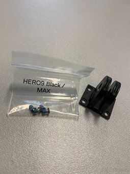 GoPro Náhradní sklápěcí nožičky + šroubky - 3