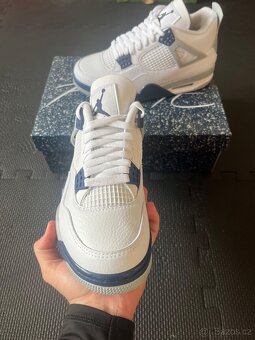 Nike Air Jordan 4 Midnight Navy - 3