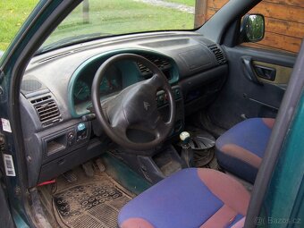 Citroën Berlingo 1,9D r. v. 1999 náhradní díly - 3