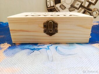 Dřevěná krabička Toyota - 3