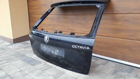 Škoda Octavia III 3 kombi zadní dveře 5E9827173 - 3