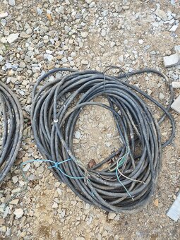 Kabel 5x6 guma cca 40 metrů , + závěsný kabel - 3