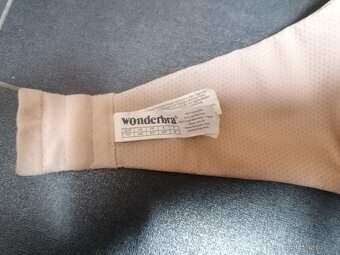 Podprsenka Wonderbra Ultimate Strapless bardot 75F - 3