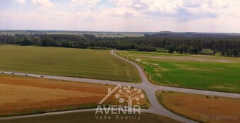 Prodej 2 pozemků vhodných pro komerční výstavbu, 6 821 m2 - - 3